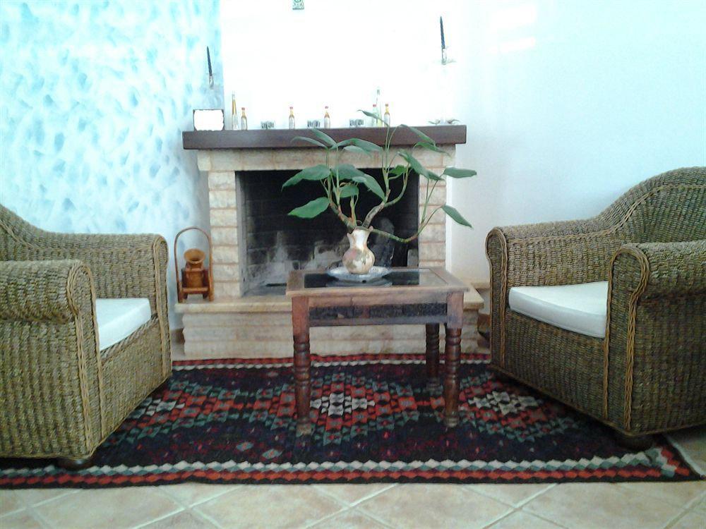 Hotel History 3*